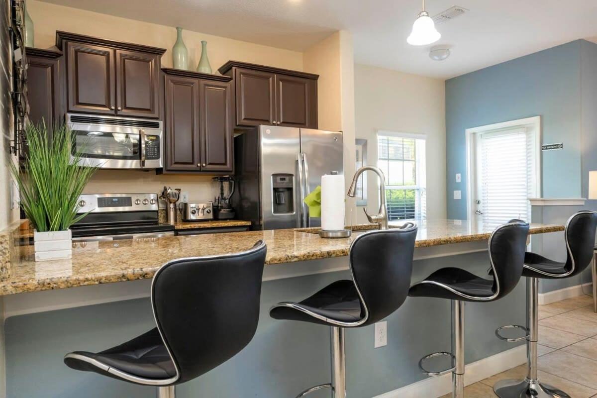 Five Bedrooms Townhome With Pool 4849 كيسيمي المظهر الخارجي الصورة