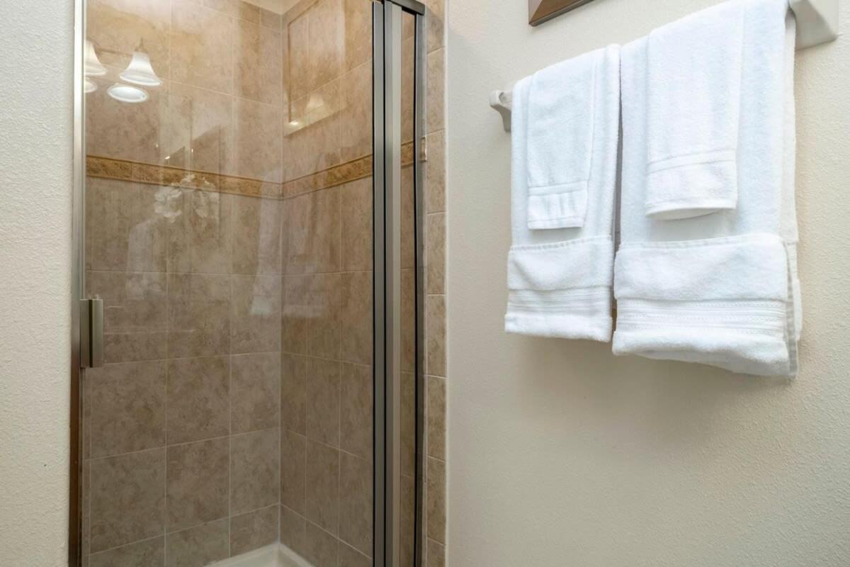 Five Bedrooms Townhome With Pool 4849 كيسيمي المظهر الخارجي الصورة