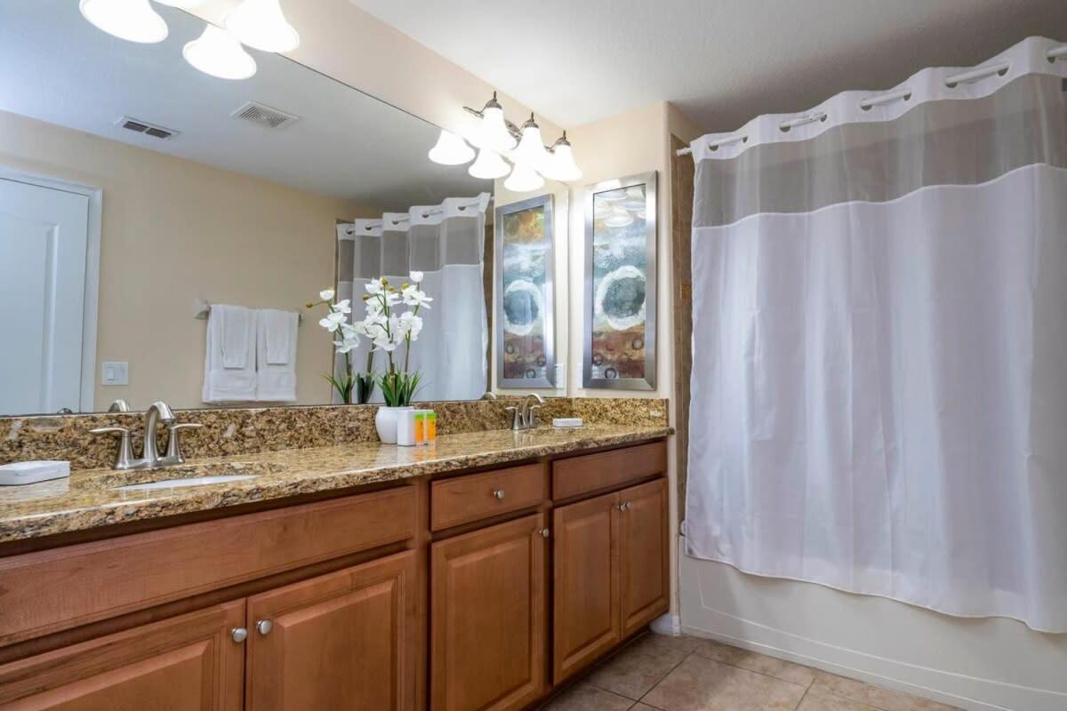 Five Bedrooms Townhome With Pool 4849 كيسيمي المظهر الخارجي الصورة